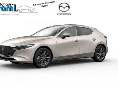 Platinum quartz m Gebraucht 2025 Mazda 3 Exclusive-Line Limousine | 28.990 € (Etwas zu teuer)