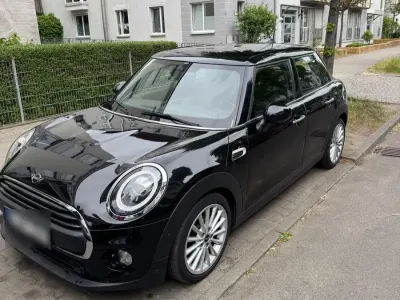 Gebraucht Mini ONE 102 PS (75 kW) 2018 Schwarz Kleinwagen