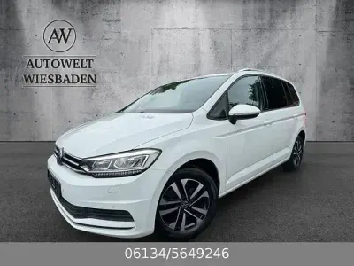 Gebraucht VW Touran United 150 PS (110 kW) 2020 Weiß Van / Kleinbus