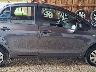 Gebraucht Toyota Yaris 69 PS (50 kW) 2009 Schwarz Kleinwagen
