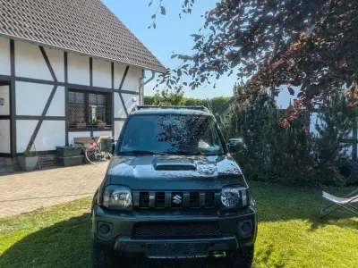 Gebraucht Suzuki Jimny Comfort 84 PS (61 kW) 2015 Grün SUV