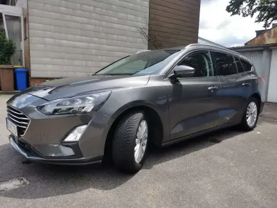 Gebraucht Ford Focus Titanium 150 PS (110 kW) 2020 Grau Kombi