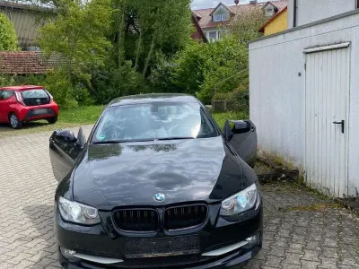 Gebraucht BMW 318 Sport Line 143 PS (105 kW) 2013 Schwarz Coupé