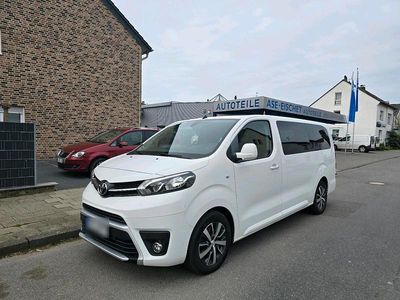 Gebraucht Toyota Proace 120 PS (88 kW) 2019 Weiß Van / Kleinbus