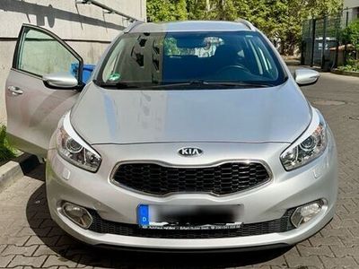 gebraucht Kia Ceed 2013 neue TÜV 26