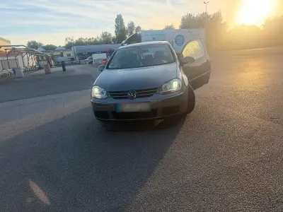 Gebraucht VW Golf V 102 PS (75 kW) 2005 Grau Kleinwagen