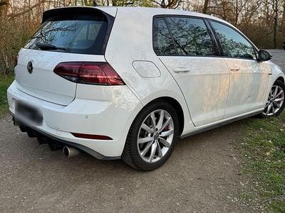 Gebraucht VW Golf VII GTI 245 PS (180 kW) 2019 Weiß Limousine