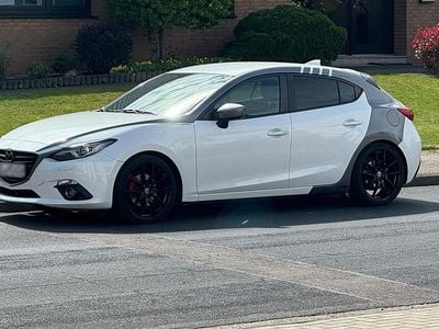 Usado Mazda 3 120 HP (88 kW) 2016 Branco Sedan