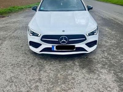 Mercedes CLA180