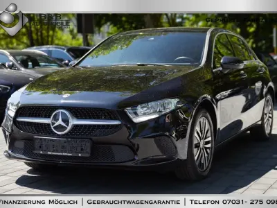 Gebraucht Mercedes A250 Progressive 160 PS (117 kW) 2022 Schwarz Limousine