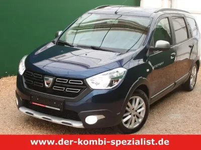 Gebraucht Dacia Lodgy 131 PS (96 kW) 2020 Blau cosmos Van / Kleinbus