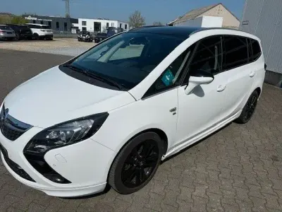 Gebraucht Opel Zafira Tourer OPC 165 PS (121 kW) 2013 Schneeweiss/olympic/summit whi Van / Kleinbus