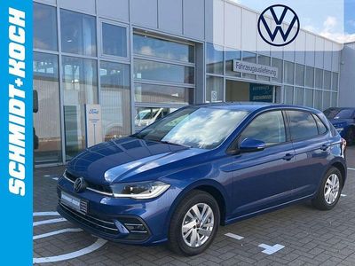Blau Neu 2025 VW Polo Style Limousine | 24.950 € (Teuer)