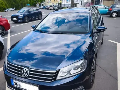 Gebraucht VW Passat Exclusive 160 PS (117 kW) 2012 Blau Kombi