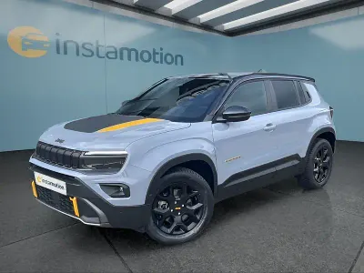 Neu Jeep Avenger North 145 PS (106 kW) 2026 Grau SUV