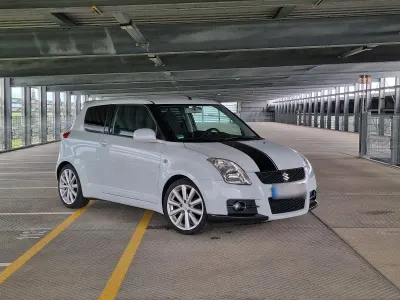 Gebraucht Suzuki Swift Sport 125 PS (91 kW) 2010 Weiß Kleinwagen