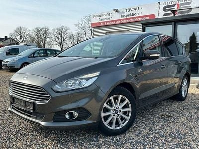 Gebraucht Ford S-MAX Titanium 150 PS (110 kW) 2015 Grau Van / Kleinbus