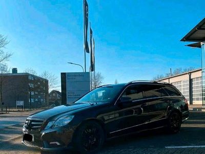 Mercedes E300