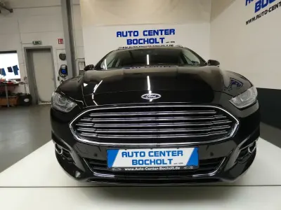 Gebraucht Ford Mondeo Titanium 150 PS (110 kW) 2016 Schwarz Kombi