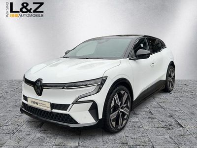 Weiß Gebraucht 2022 Renault Megane E-Tech Iconic Limousine | 24.980 € (Fairer Preis)
