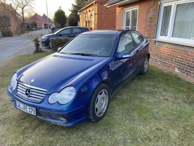 Mercedes C180