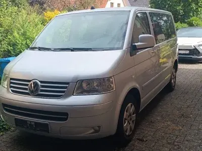 Gebraucht VW Multivan 131 PS (96 kW) 2005 Silber Van / Kleinbus
