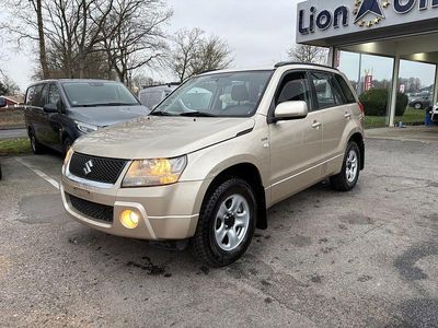 Gold Gebraucht 2009 Suzuki Grand Vitara Van | 2.999 €
