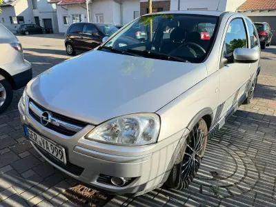 Gebraucht Opel Corsa 80 PS (58 kW) 2006 Silber Kleinwagen