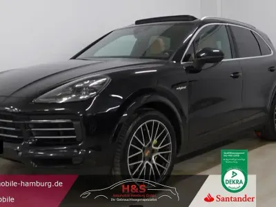 Gebraucht Porsche Cayenne 462 PS (339 kW) 2018 Tiefschwarz SUV