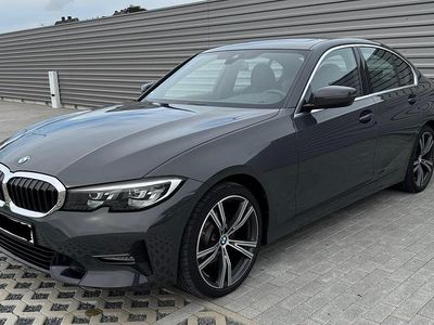 Gebraucht BMW 320 Sport Line 190 PS (139 kW) 2019 Grau Limousine