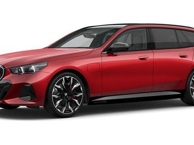 Gebraucht BMW 550e Comfort Edition 489 PS (359 kW) 2026 Rot Kombi