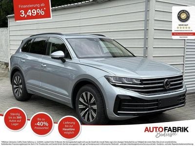 Dolomite silver metallic Neu 2026 VW Touareg Elegance SUV | 66.890 €