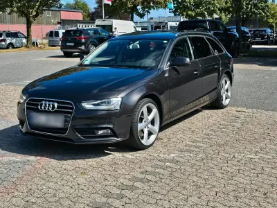 Gebraucht Audi A4 150 PS (110 kW) 2015 Grau Kombi
