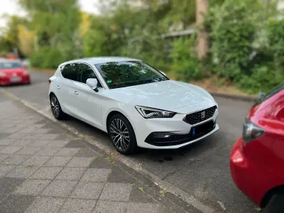 Gebraucht Seat Leon XCELLENCE 131 PS (96 kW) 2021 Weiß Limousine