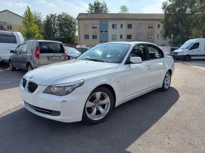 Gebraucht BMW 525 Shadowline 197 PS (144 kW) 2007 Weiß Limousine