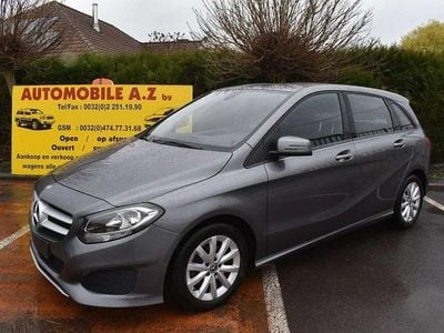 Gebraucht Mercedes B180 Urban 109 PS (80 kW) 2017 Grau Van / Kleinbus
