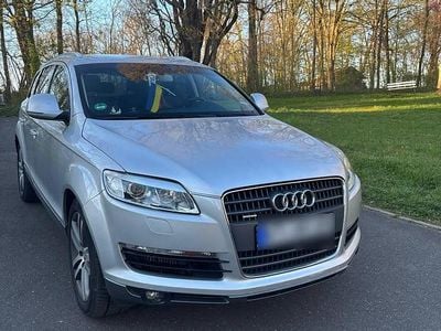 Używany Audi Q7 239 KM (175 kW) 2006 Szary SUV