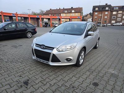 Gebraucht Ford Focus 115 PS (84 kW) 2012 Grau Kombi