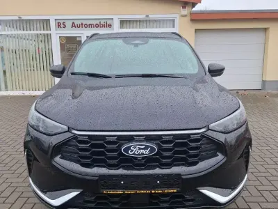 Gebraucht Ford Kuga ST-Line X 186 PS (136 kW) 2025 Agate black SUV