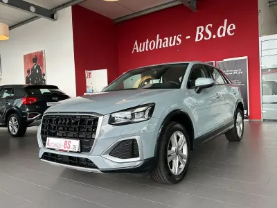 Gebraucht Audi Q2 Advanced 150 PS (110 kW) 2023 Grau SUV