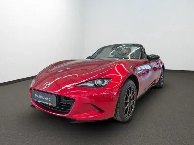 Neu Mazda MX5 132 PS (97 kW) 2026 Rot Cabrio
