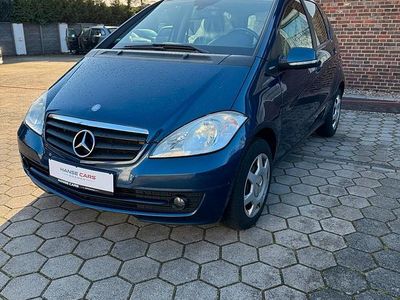 Usata Mercedes A160 95 CV (69 kW) 2010 Blu Utilitaria
