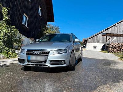 Używany Audi A4 180 KM (132 kW) 2010 Srebrny Kombi
