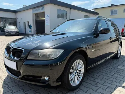 Gebraucht BMW 318 Comfort Edition 143 PS (105 kW) 2009 Schwarz Limousine