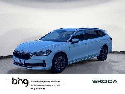 Neu Skoda Superb Selection 150 PS (110 kW) 2025 Weiß Kombi