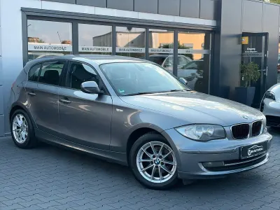Gebraucht BMW 118 Lifestyle 143 PS (105 kW) 2011 Grau Kleinwagen