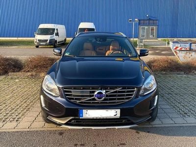 Gebraucht Volvo XC60 Inscription 220 PS (161 kW) 2017 Blau SUV