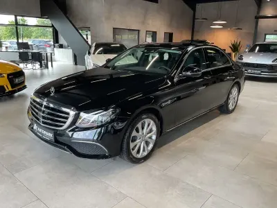 Gebraucht Mercedes E350 Exclusive 258 PS (189 kW) 2016 Schwarz Limousine