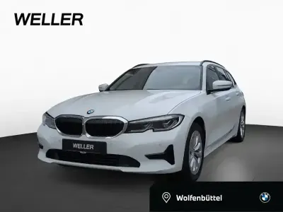 Gebraucht BMW 320 Advantage 190 PS (139 kW) 2022 Alpinweiss iii (weiß) Kombi