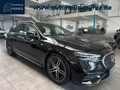 Gebraucht Mercedes E300 AMG 204 PS (150 kW) 2025 Schwarz Kombi